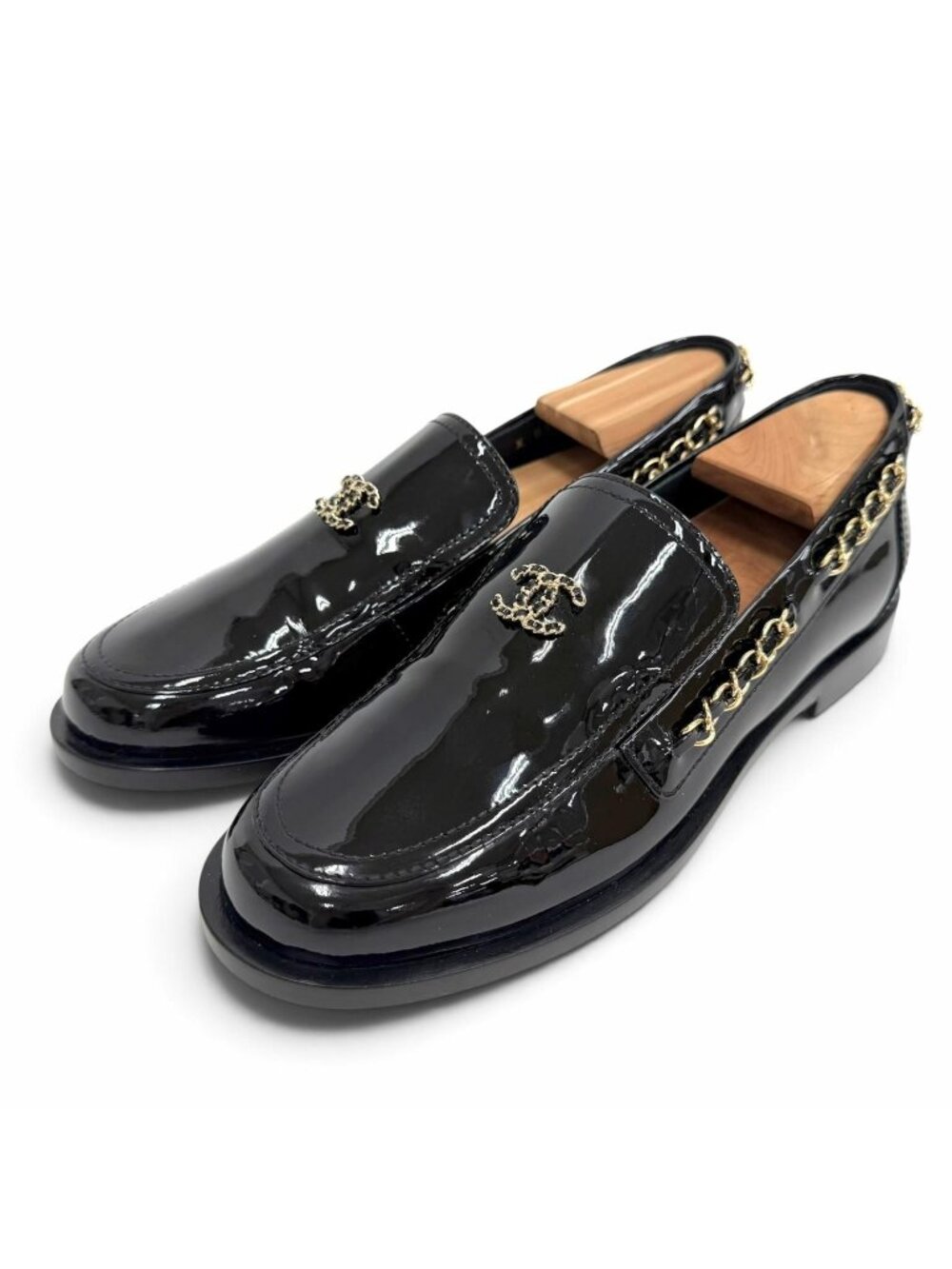 Chanel Patent Leather CC Logo Chain Loafers Black Gold
